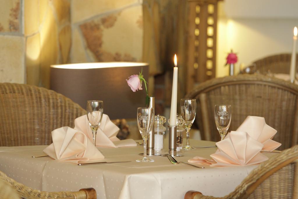 Relexa Hotel Bad Salzdetfurth Extérieur photo