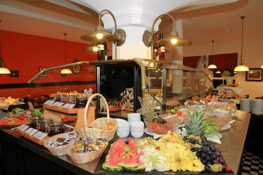 Relexa Hotel Bad Salzdetfurth Extérieur photo